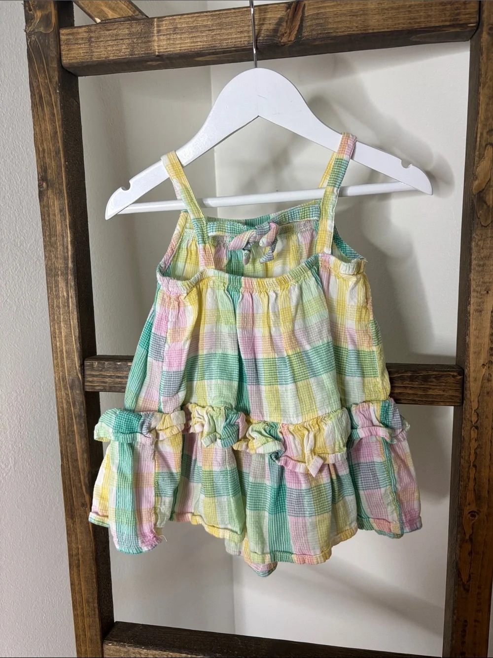 Old Navy lightweight pastel